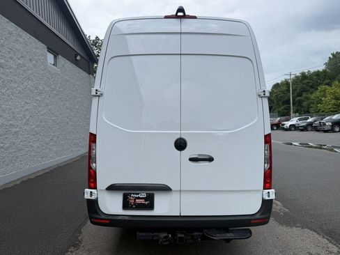 Used 2019 Mercedes-Benz Sprinter 170 image 6