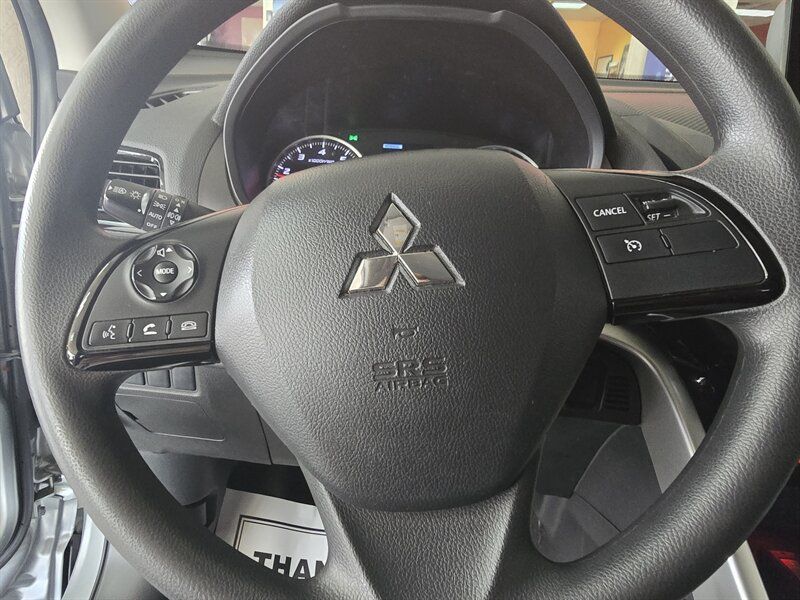 Used 2024 Mitsubishi Eclipse Cross LE AWD/4WD image 22