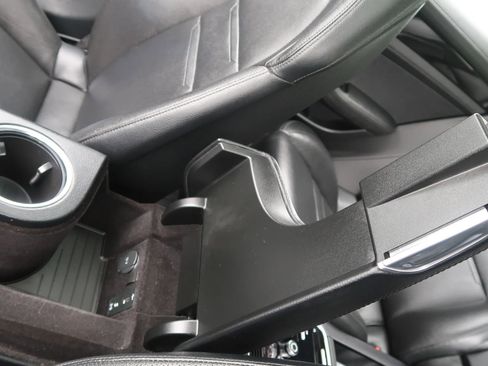 Used 2018 Porsche Panamera 4S image 31