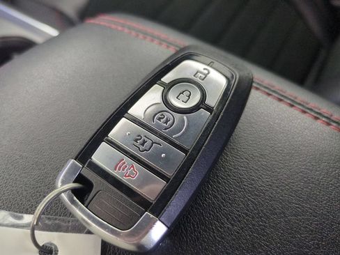 Used 2023 Ford Edge ST-Line AWD/4WD image 31