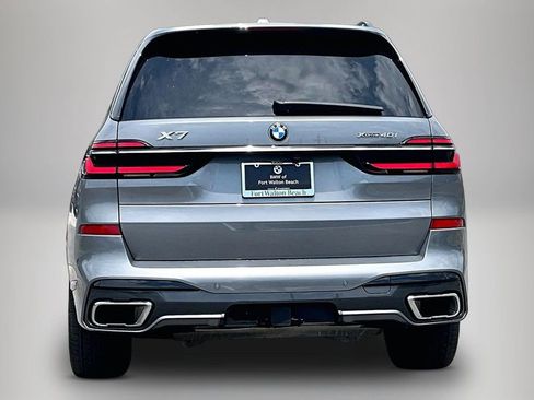 Used 2023 BMW X7 xDrive40i AWD/4WD image 5