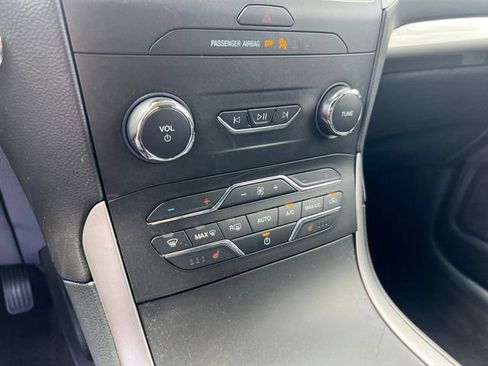 Certified 2020 Ford Edge SEL w/ Convenience Package AWD/4WD image 14