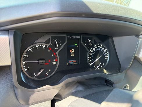 Used 2022 Toyota Tundra Limited image 6