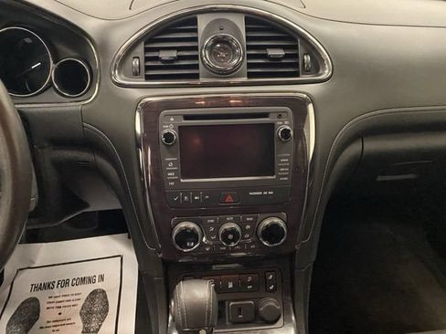 Used 2017 Buick Enclave Leather AWD/4WD image 35