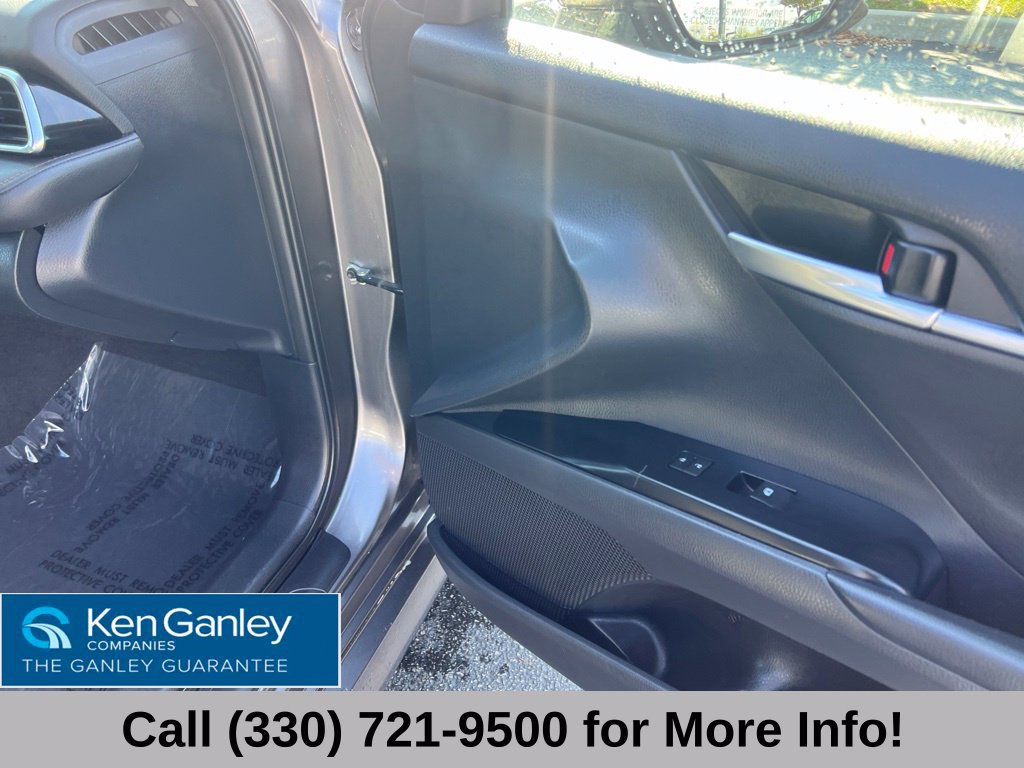 Used 2018 Toyota Camry LE FWD image 52