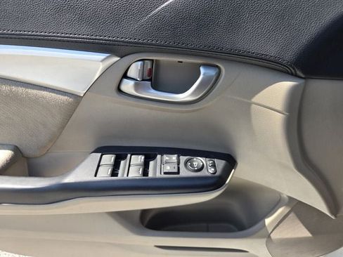 Used 2013 Honda Civic EX image 32