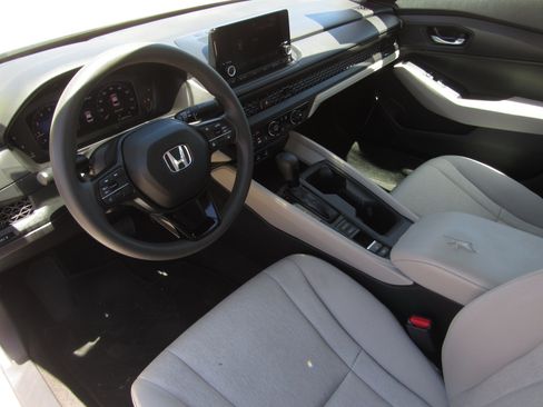Certified 2024 Honda Accord LX image 14