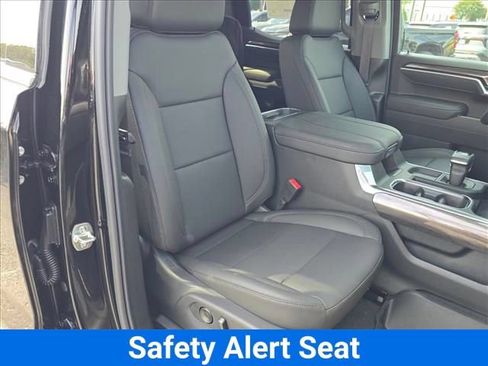 New 2026 Chevrolet Silverado 1500 LTZ w/ LTZ Premium Package AWD/4WD image 16