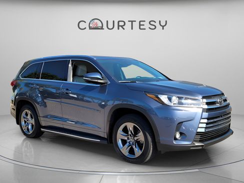Certified 2019 Toyota Highlander Limited image 7