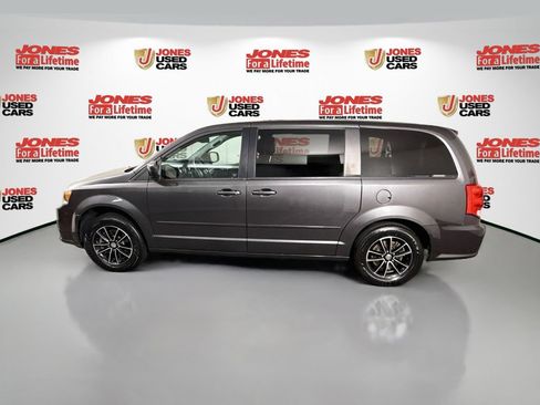 Used 2015 Dodge Grand Caravan SE w/ Quick Order Package 29E SE FWD image 11