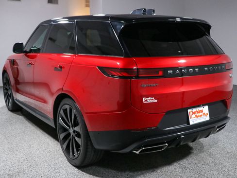 Used 2023 Land Rover Range Rover Sport SE AWD/4WD image 9
