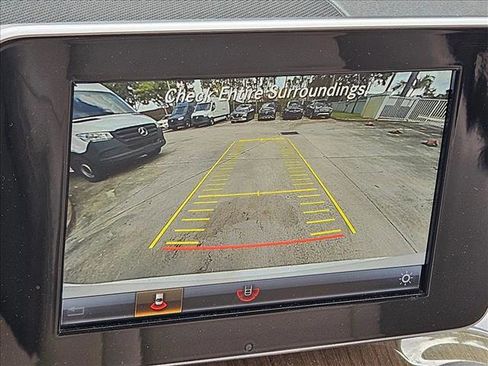 Used 2019 Mercedes-Benz GLC 300 image 13