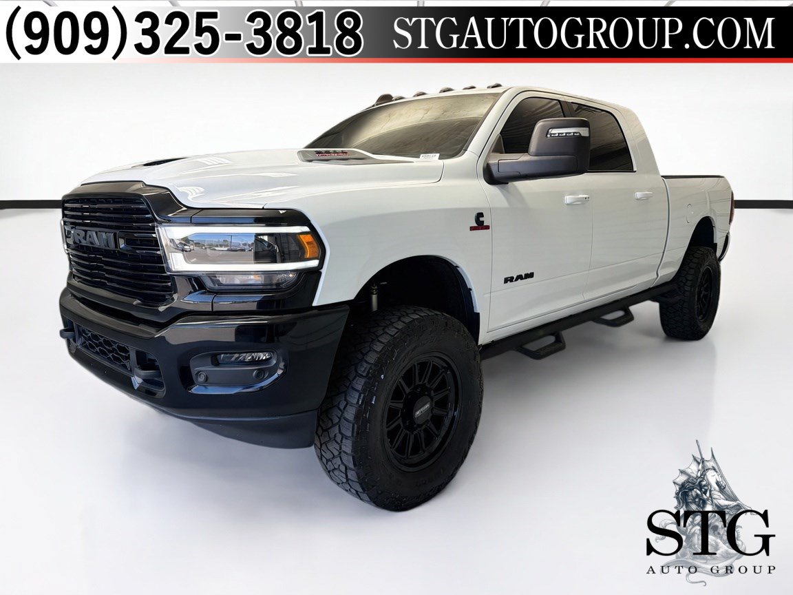 Used 2024 RAM 2500 Laramie w/ Night Edition AWD/4WD image 1