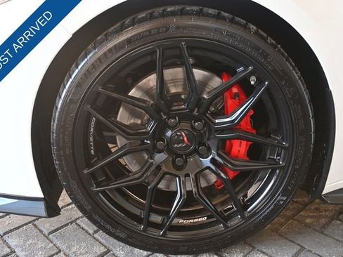 Used 2024 Chevrolet Corvette Z06 image 30