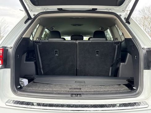 Used 2023 Volkswagen Atlas SE image 27