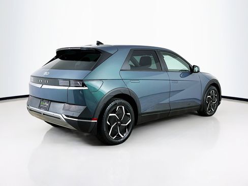 Used 2024 Hyundai Ioniq 5 SE image 9