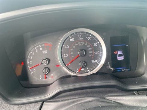 Used 2021 Toyota Corolla SE FWD image 18