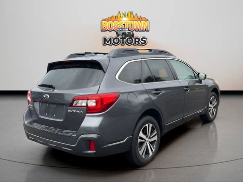 Used 2018 Subaru Outback 2.5i Limited image 6