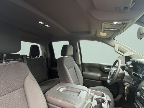 Used 2019 Chevrolet Silverado 1500 Custom Trail Boss w/ Custom Convenience Package AWD/4WD image 26