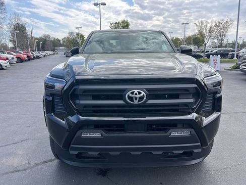 New 2026 Toyota Tacoma SR5 AWD/4WD image 2