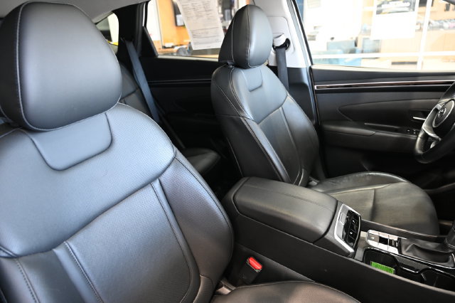 Used 2023 Hyundai Tucson SEL w/ Convenience Package FWD image 8
