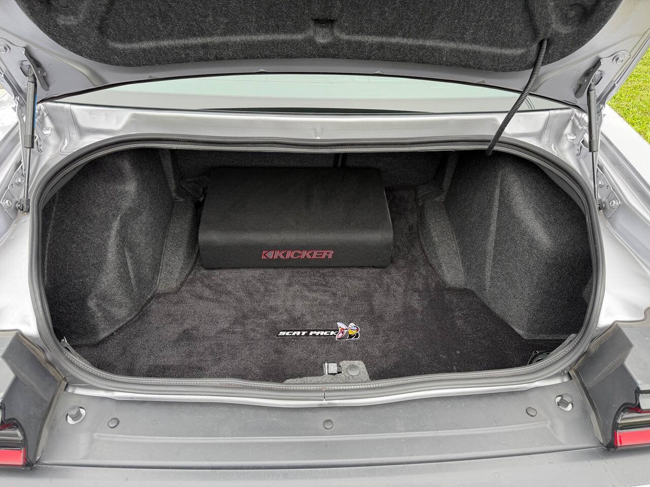 Used 2017 Dodge Challenger R/T Scat Pack RWD image 16