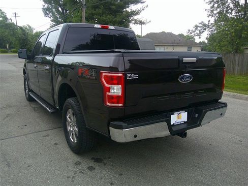 Used 2018 Ford F150 XLT w/ Equipment Group 302A Luxury AWD/4WD image 3