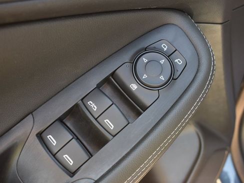 Used 2024 Buick Encore GX Preferred FWD image 12