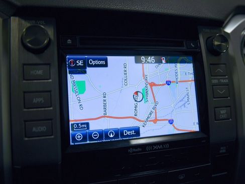 Used 2018 Toyota Tundra SR5 image 17