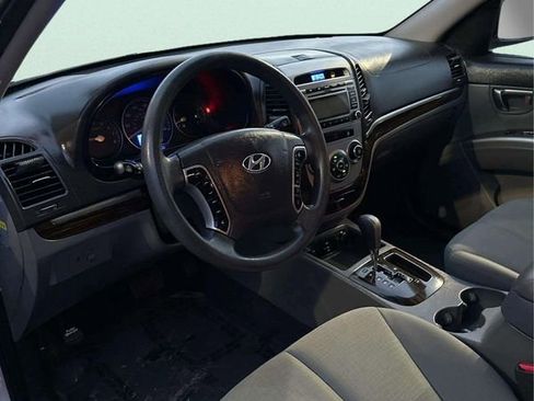 Used 2011 Hyundai Santa Fe GLS image 20