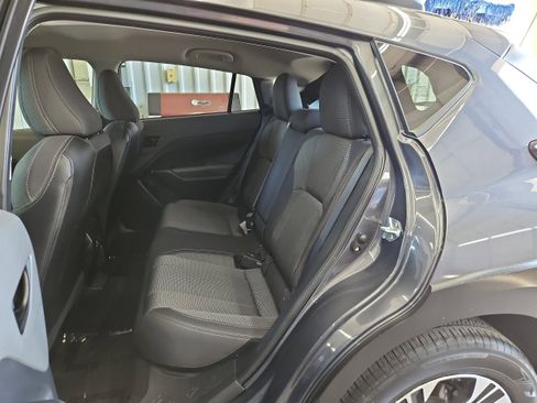 Used 2024 Subaru Crosstrek 2.0i Premium AWD/4WD image 17