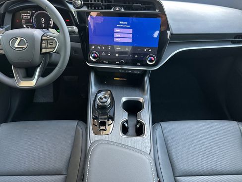 New 2026 Lexus RZ 350e image 15