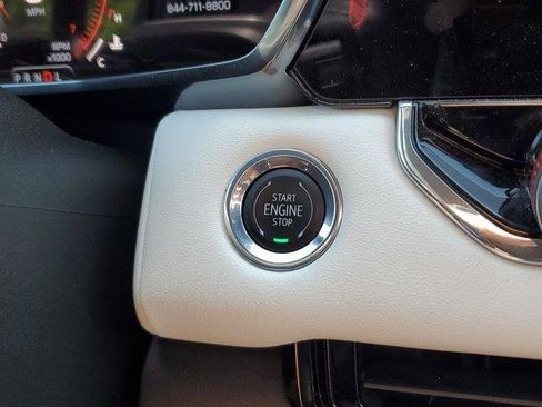 Used 2024 GMC Canyon AT4X w/ AT4X AEV Edition AWD/4WD image 27