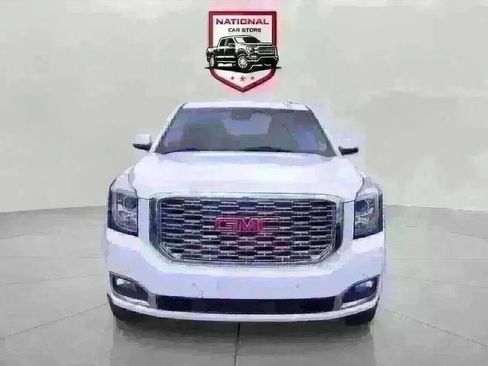 Used 2020 GMC Yukon XL Denali RWD image 31