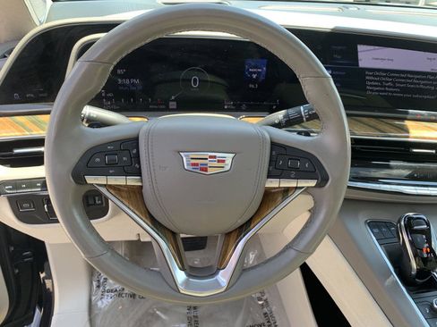 Used 2021 Cadillac Escalade Sport Platinum image 20