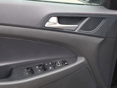 Used 2021 Hyundai Tucson SEL image 23