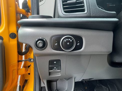 Used 2021 Ford Transit 350 XL RWD image 14
