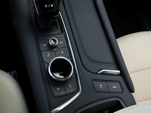 New 2026 Cadillac XT5 Sportv image 26