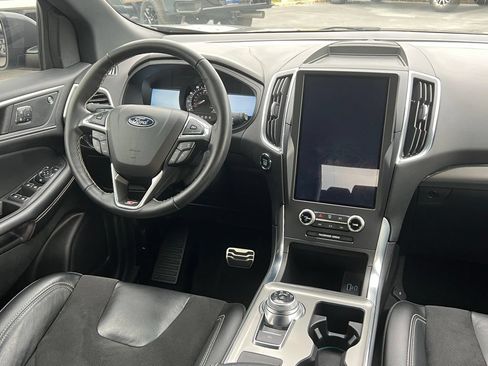 Used 2023 Ford Edge ST AWD/4WD image 24
