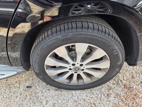 Used 2018 Mercedes-Benz GLS 450 4MATIC image 4