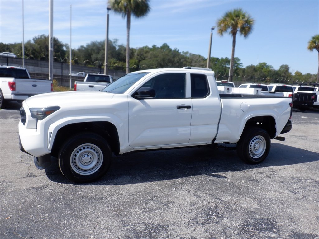 Used 2024 Toyota Tacoma SR RWD image 2