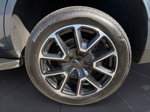 Used 2021 Chevrolet Tahoe RST image 37