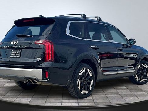Used 2025 Kia Telluride S image 7