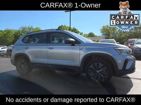 Used 2024 Volkswagen Taos S FWD image 3