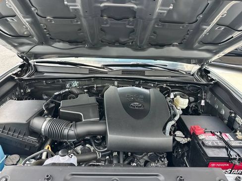 Used 2023 Toyota Tacoma SR AWD/4WD image 27