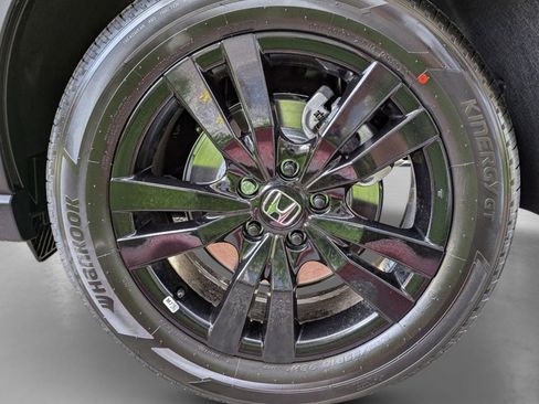 New 2026 Honda HR-V Sport image 7