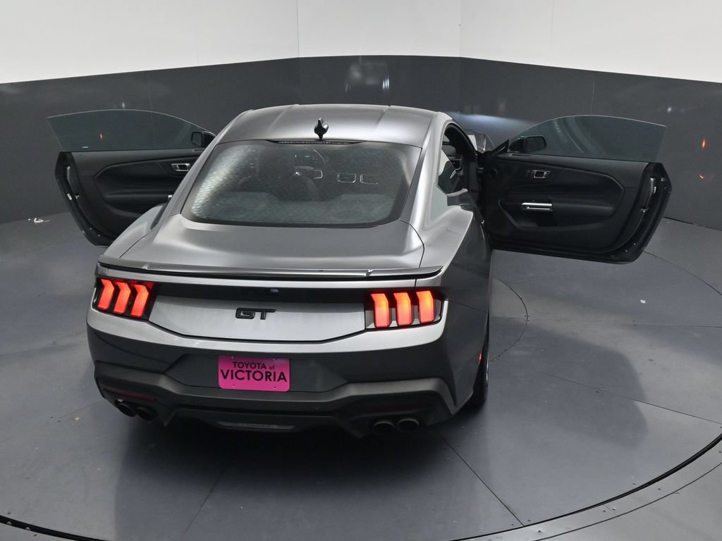 Used 2025 Ford Mustang GT Premium RWD image 26