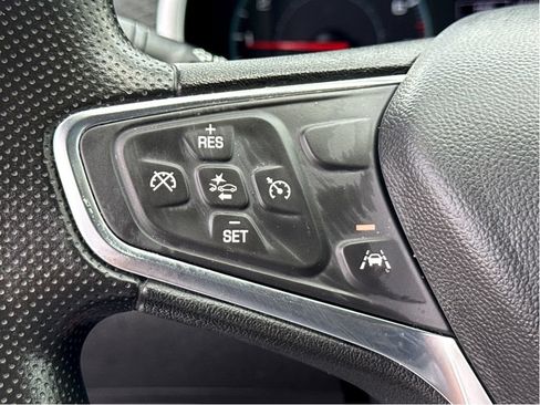 Used 2025 Chevrolet Malibu LT FWD image 15