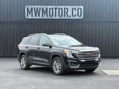 Used 2024 GMC Terrain SLT