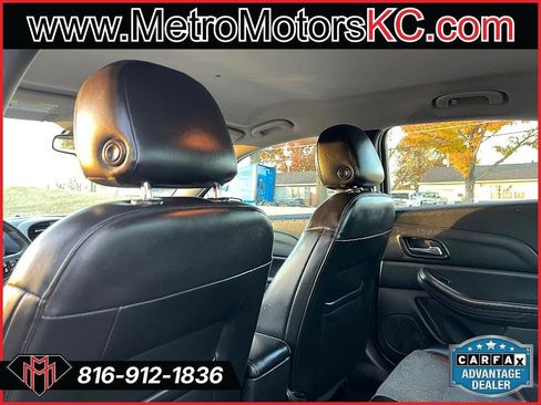 Used 2015 Chevrolet Malibu LT image 25